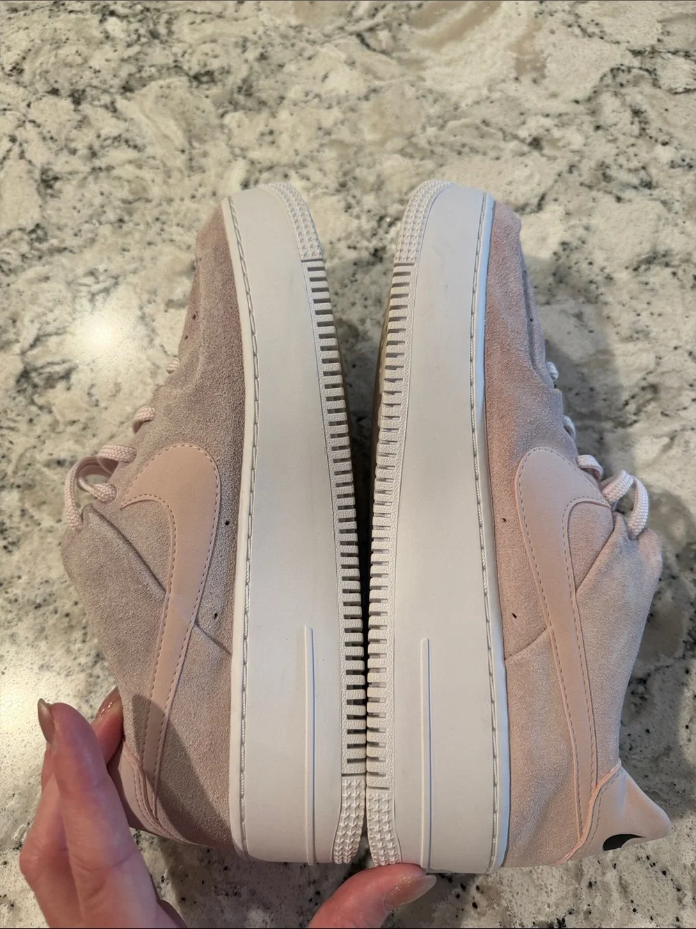 Nike low top